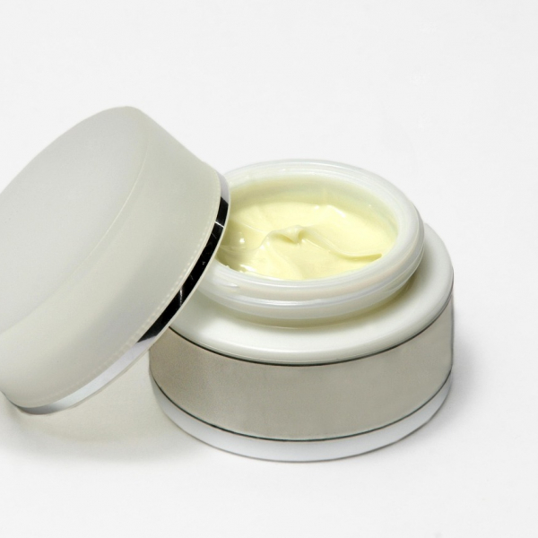 cream-1327847_1280